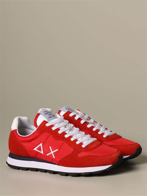 Sneakers e scarpe rosse da uomo (46) .